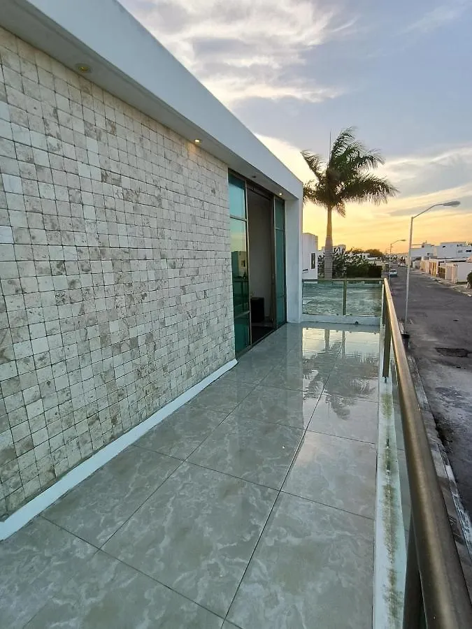 بيت للعطل فيلا Casa Hector, Con Jacuzzi, Cerca Del Foro Gnp. ميريدا